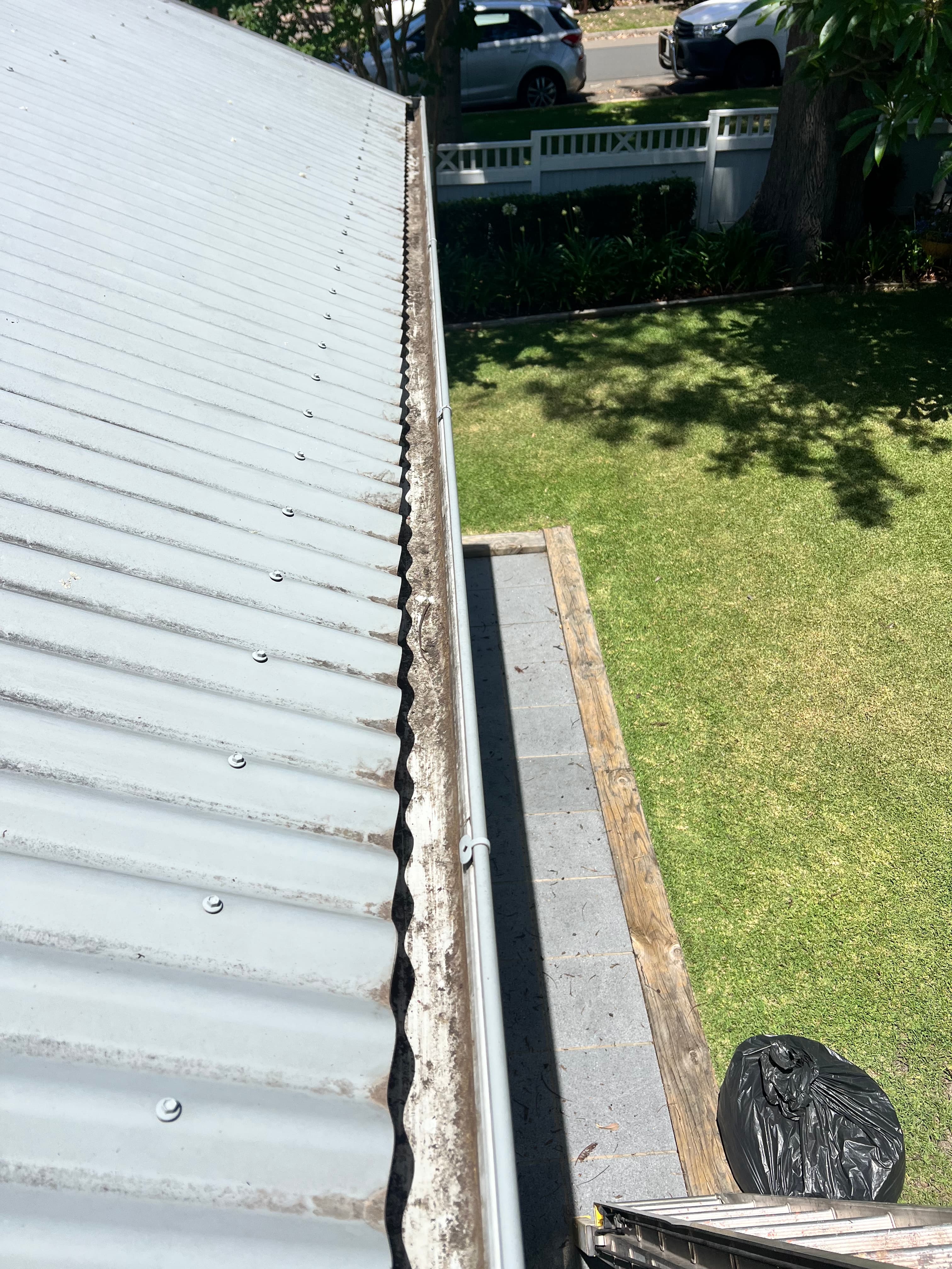 Colorbond gutter after cleaning