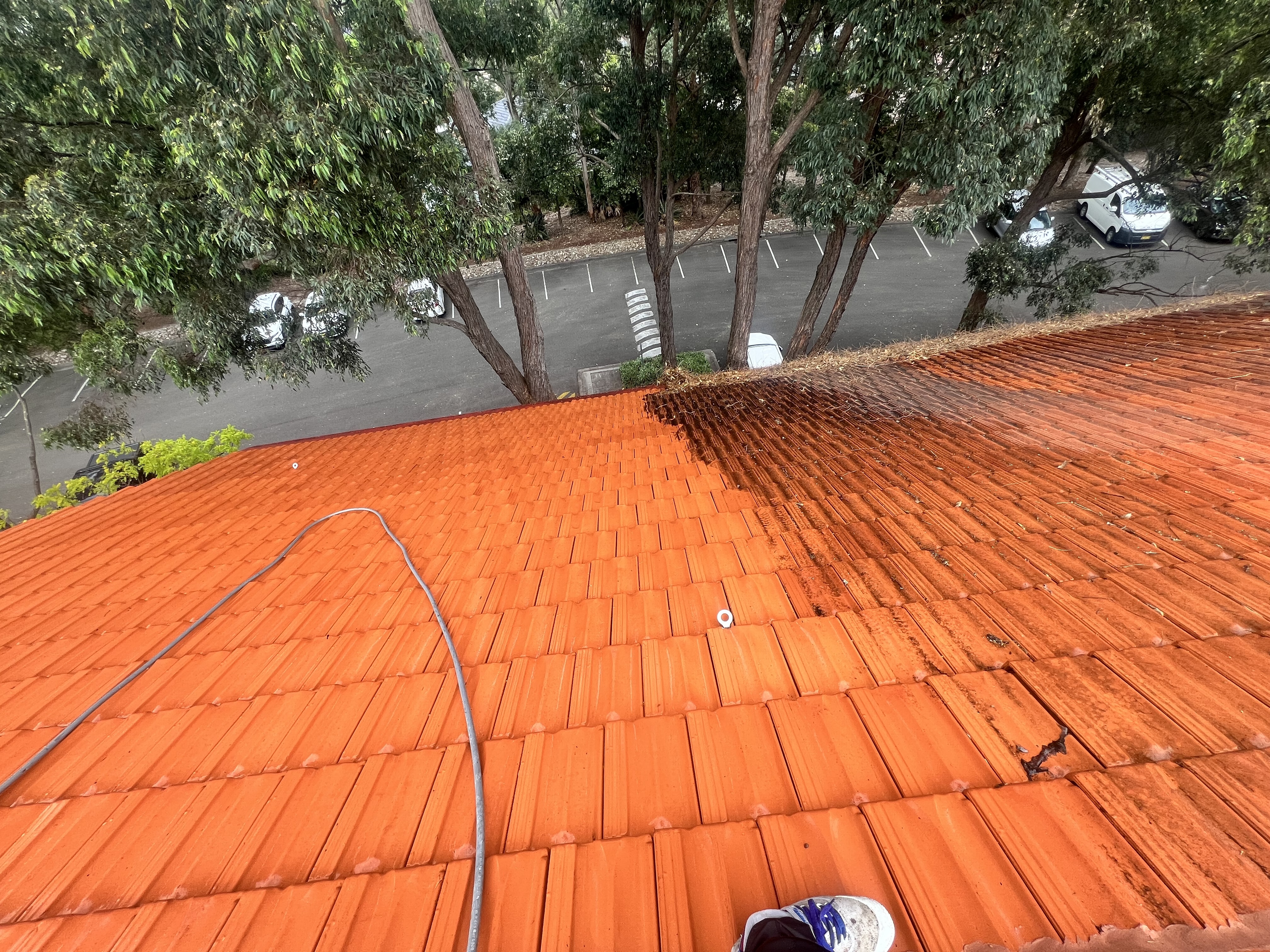 Roof mid-clean